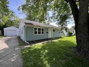 Building Photo - 2705 Horton Dr