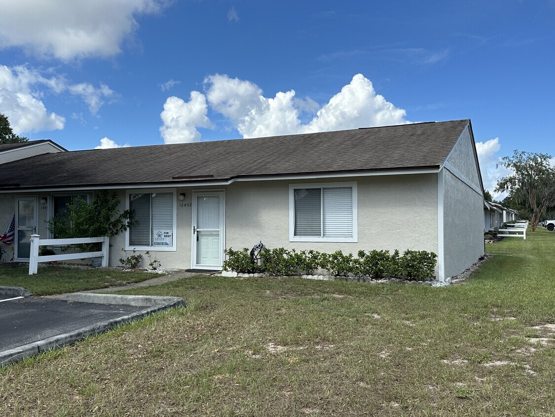 Primary Photo - 12432 Tavares Ridge Cir