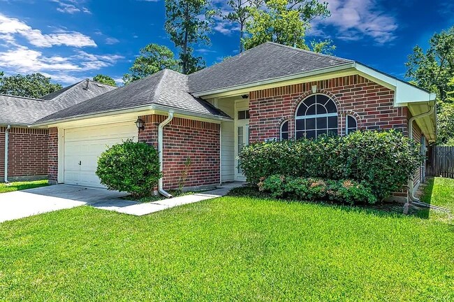 Foto del edificio - 3315 Candlepine Dr