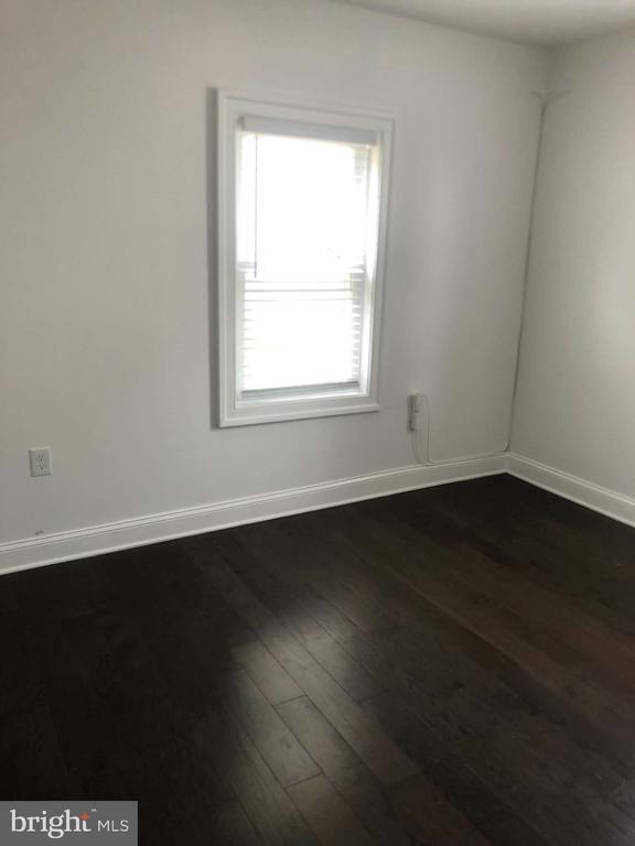 Foto del edificio - 5715 Clay St NE