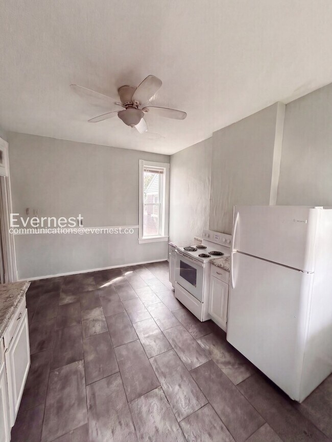 Foto del edificio - 4127 Oregon Ave