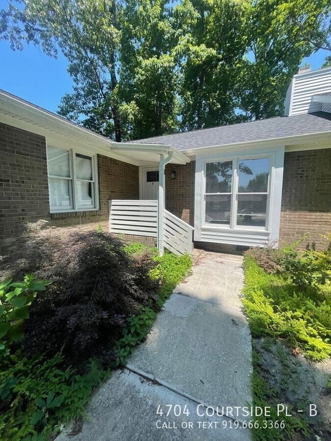 Building Photo - 4704 Courtside Pl