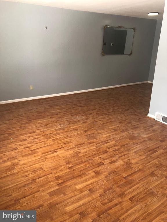 Building Photo - 8550 Tolbut St