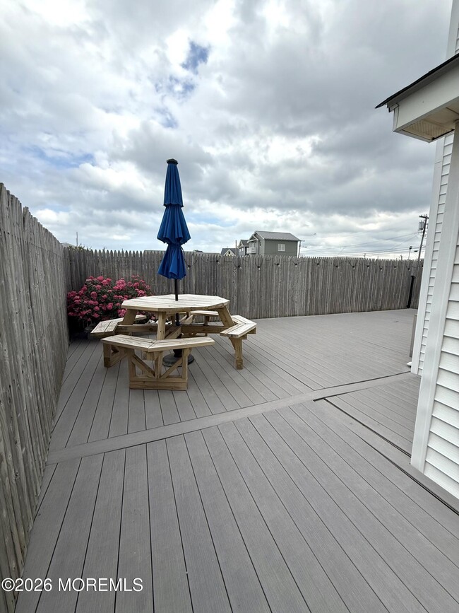 Building Photo - 62A Inlet Dr