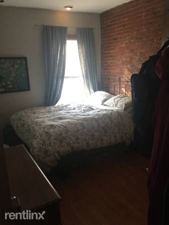 Foto del edificio - 18 Hyde Park Ave