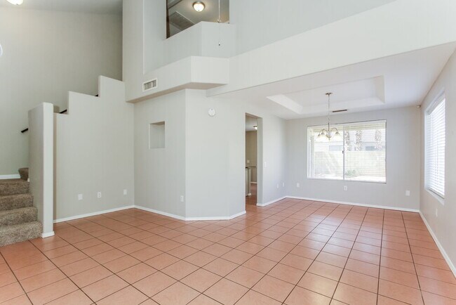 Building Photo - 1424 E Park Ave
