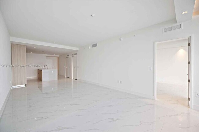 Foto del edificio - Northeast 24th Street, Miami, FL 33137 - 2 BR 2 BA condo