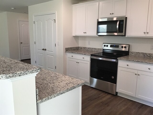 Foto del edificio - 7204 Brittany Pointer Ct