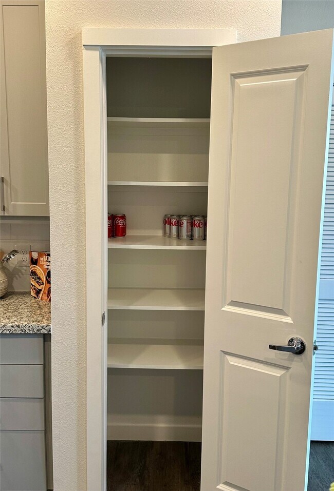 Foto del edificio - 1148 Silber Rd