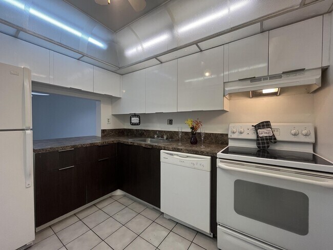 Foto del edificio - 7820 S Colony Cir