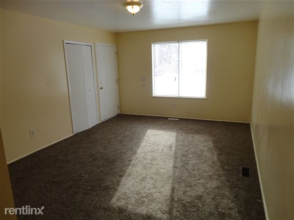 Building Photo - 2715 Eaton Pl