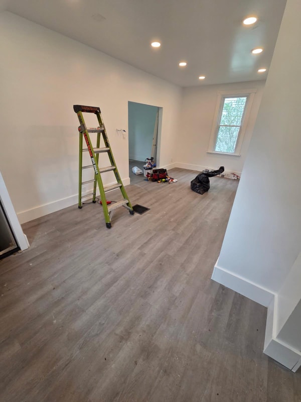 Building Photo - 144 Woodland Dr