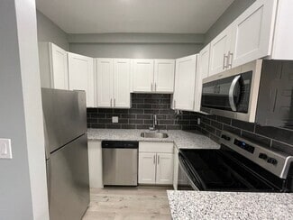 Building Photo - 629 Clara Ave