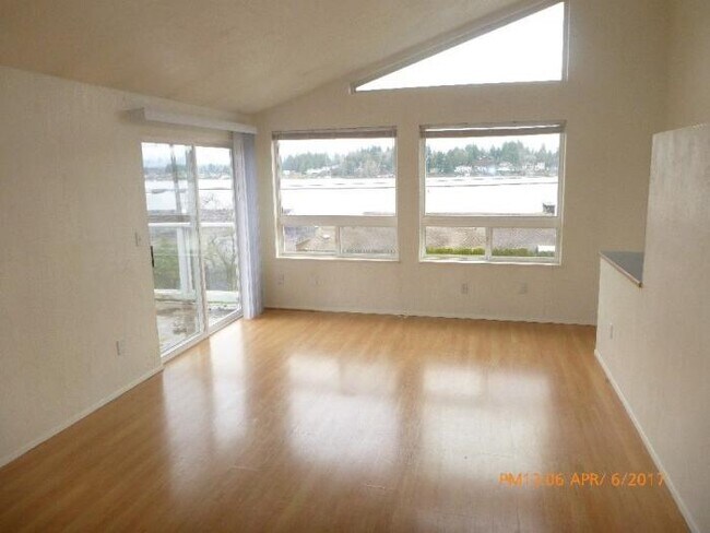 Building Photo - 3 bedroom in Lake Stevens WA 98258