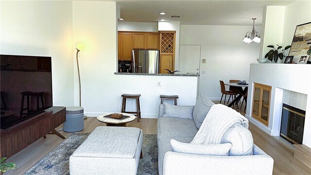 Foto del edificio - 8382 E Truckee Way