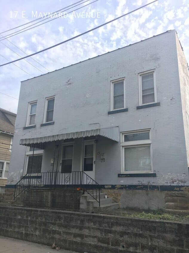Primary Photo - 17 E Maynard Ave