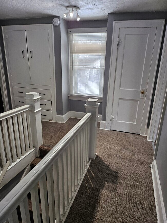 Foto del edificio - 573 Grace Ave