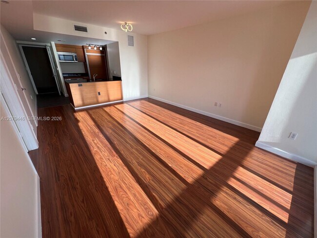 Foto del edificio - 50 Biscayne Blvd