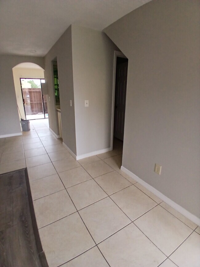 Foto del edificio - 7454 Wynnewood Square