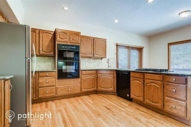 Building Photo - 19975 Doewood Dr, Monument, CO, 80132