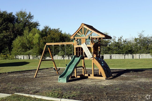 ¡Área de juegos para niños - Savannah Park