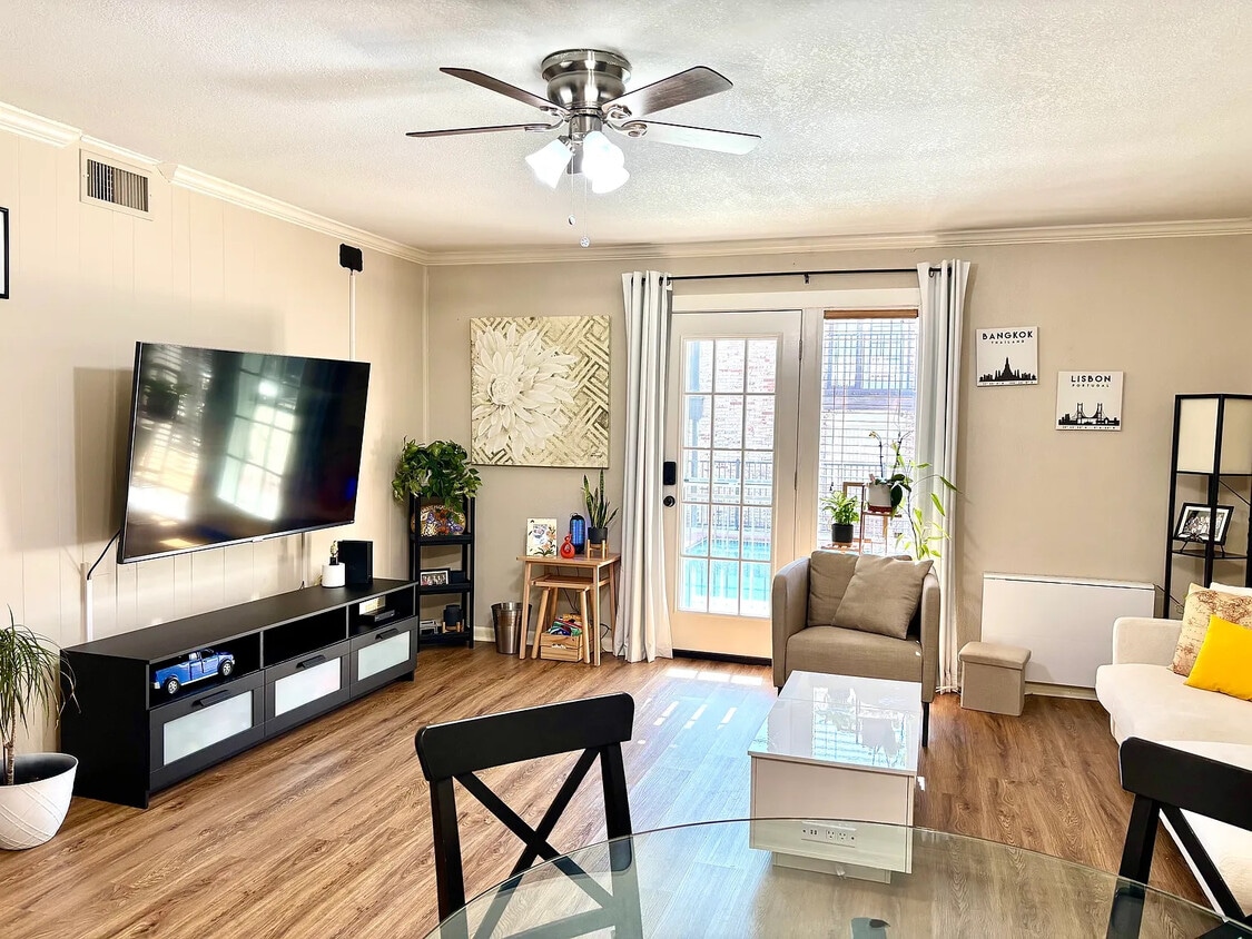 Primary Photo - Room in Condo on E Hill Dr