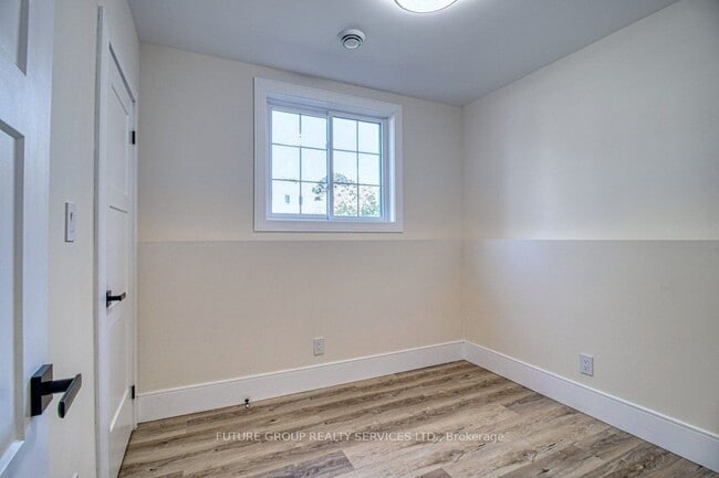 Building Photo - 109 Penrose St