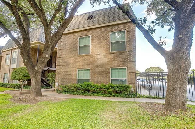 Foto del edificio - 4420 Harlanwood Dr
