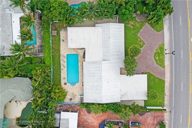 Foto del edificio - 1515 Seabreeze Blvd