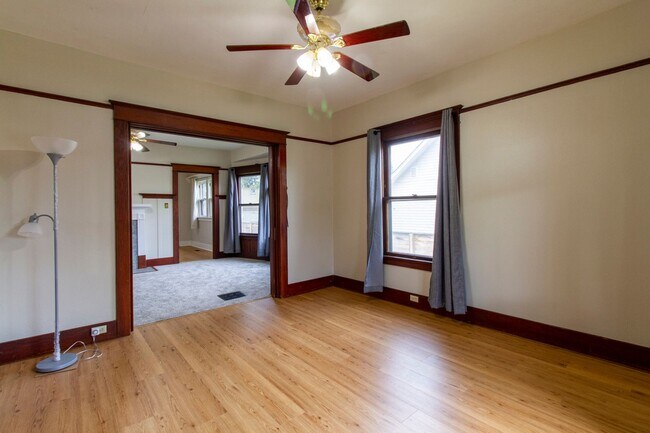Foto del edificio - Gorgeous Craftsman Home near N Mississippi with Fenced Yard, Ample Storage!