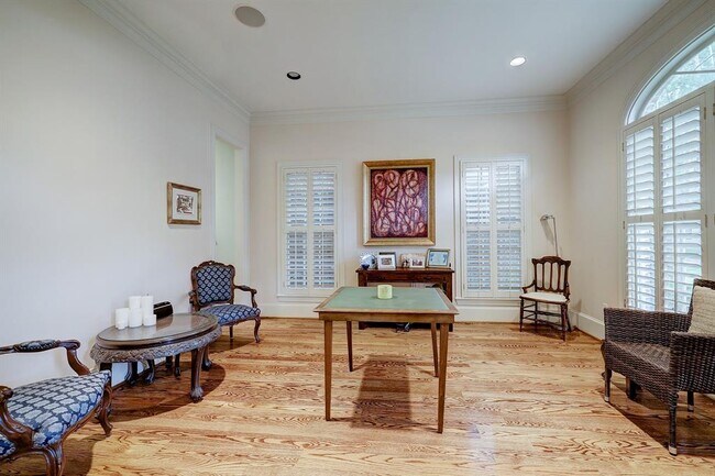 Foto del edificio - 3916 Swarthmore St