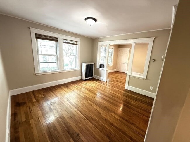 Building Photo - 210 Quincy Ave