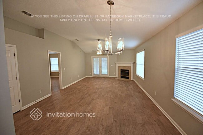 Foto del edificio - 1377 Shootingstar Ln