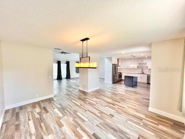 Foto del edificio - 525 Southport Dr