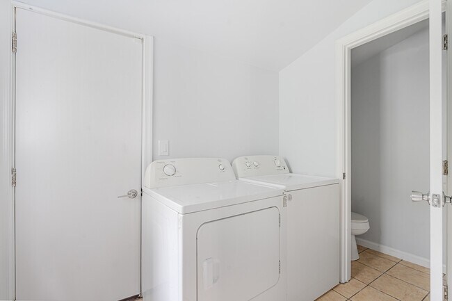 Foto del edificio - 6034 Kershaw St