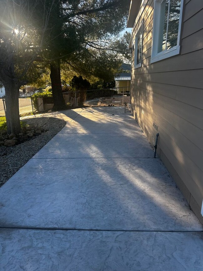 Foto del edificio - Desirable Home in Heritage Ranch