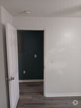 Building Photo - 3 Wheel Pl
