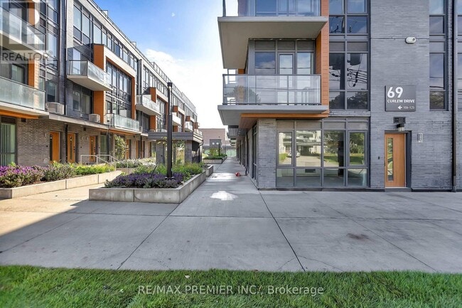 Building Photo - 69 Curley Dr