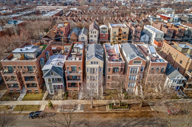 Building Photo - 2653-2743 N Wayne Ave