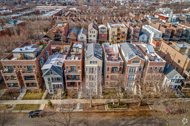 Building Photo - 2653-2743 N Wayne Ave