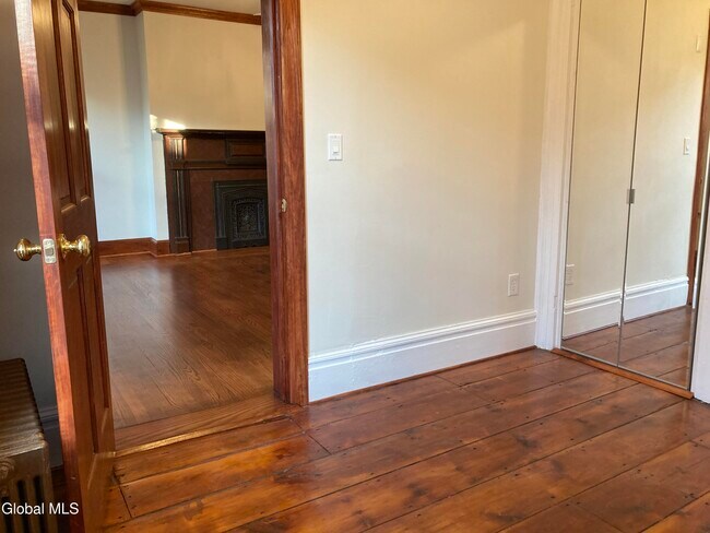 Foto del edificio - 162 4th St