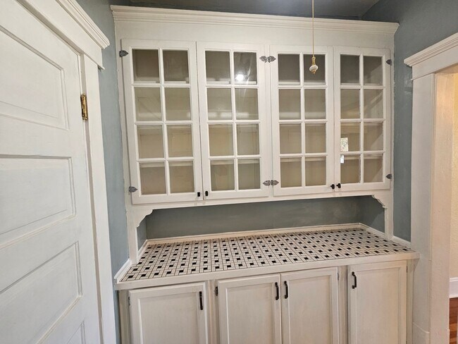 Foto del edificio - N Madelia St