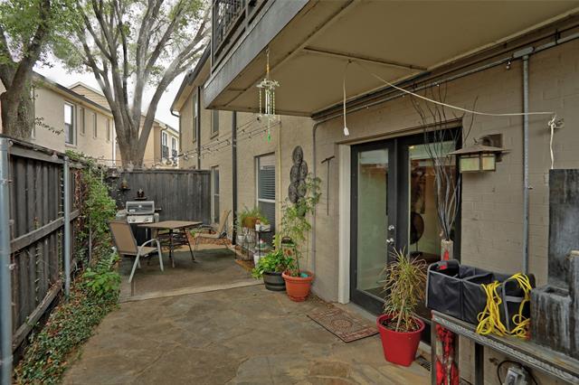 Building Photo - 7736 Meadow Rd