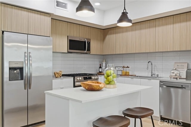 Building Photo - 12078 Guerin St