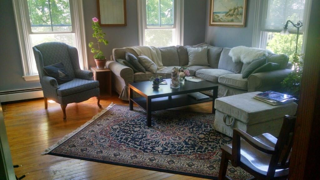Primary Photo - 185 Pleasant Ave