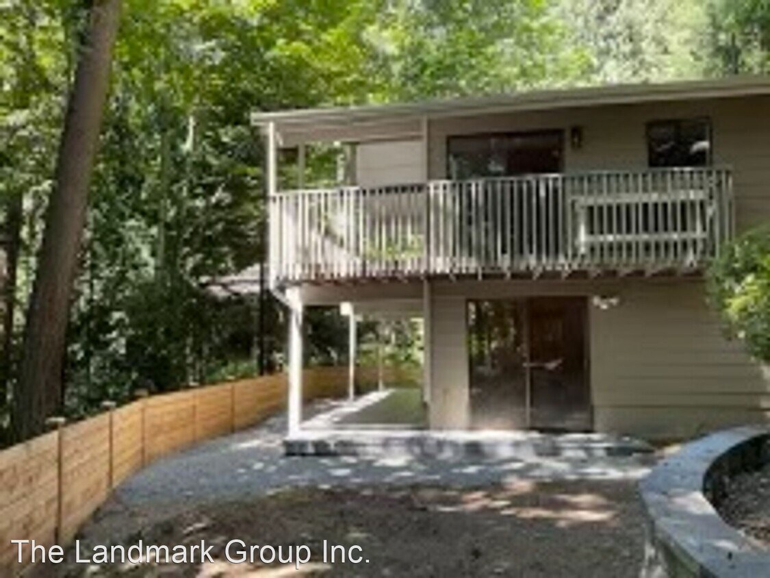 Primary Photo - 4 br, 2 bath House - 21440 NE Union Hill RD
