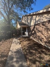 Building Photo - 518 N 8th St