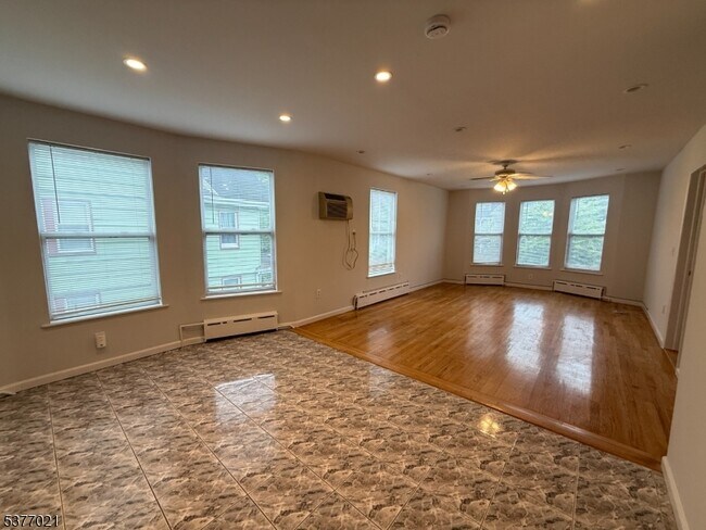 Foto del edificio - 43 S Willow St
