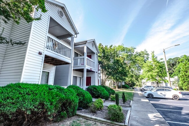 Foto del edificio - Juniper Pointe Apartments