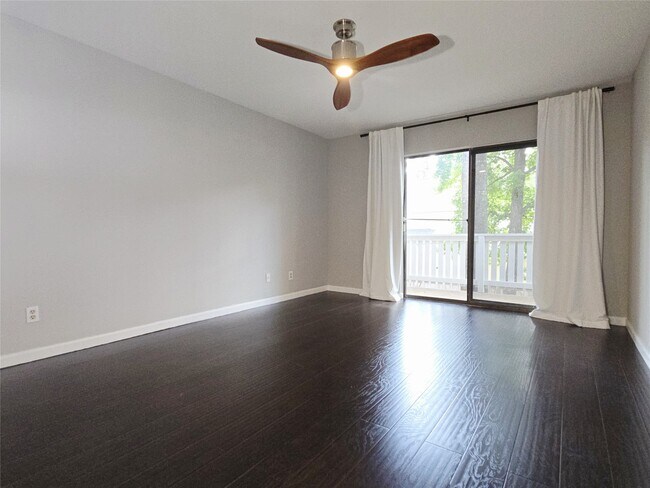 Building Photo - 14911 Wunderlich Dr